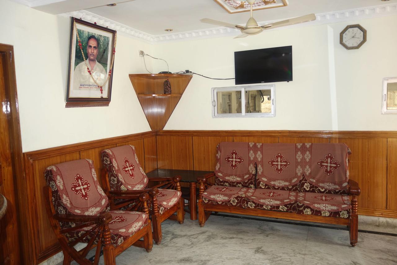 Sree Vaibhav Residency Hotel Tirupati Bagian luar foto