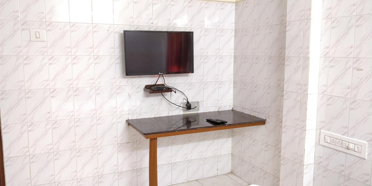 Sree Vaibhav Residency Hotel Tirupati Bagian luar foto